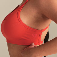 Define 2.0 Seamless Cross Back Bra | Lava Red