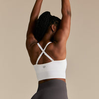 Power Seamless Built-In Bra Tank | White