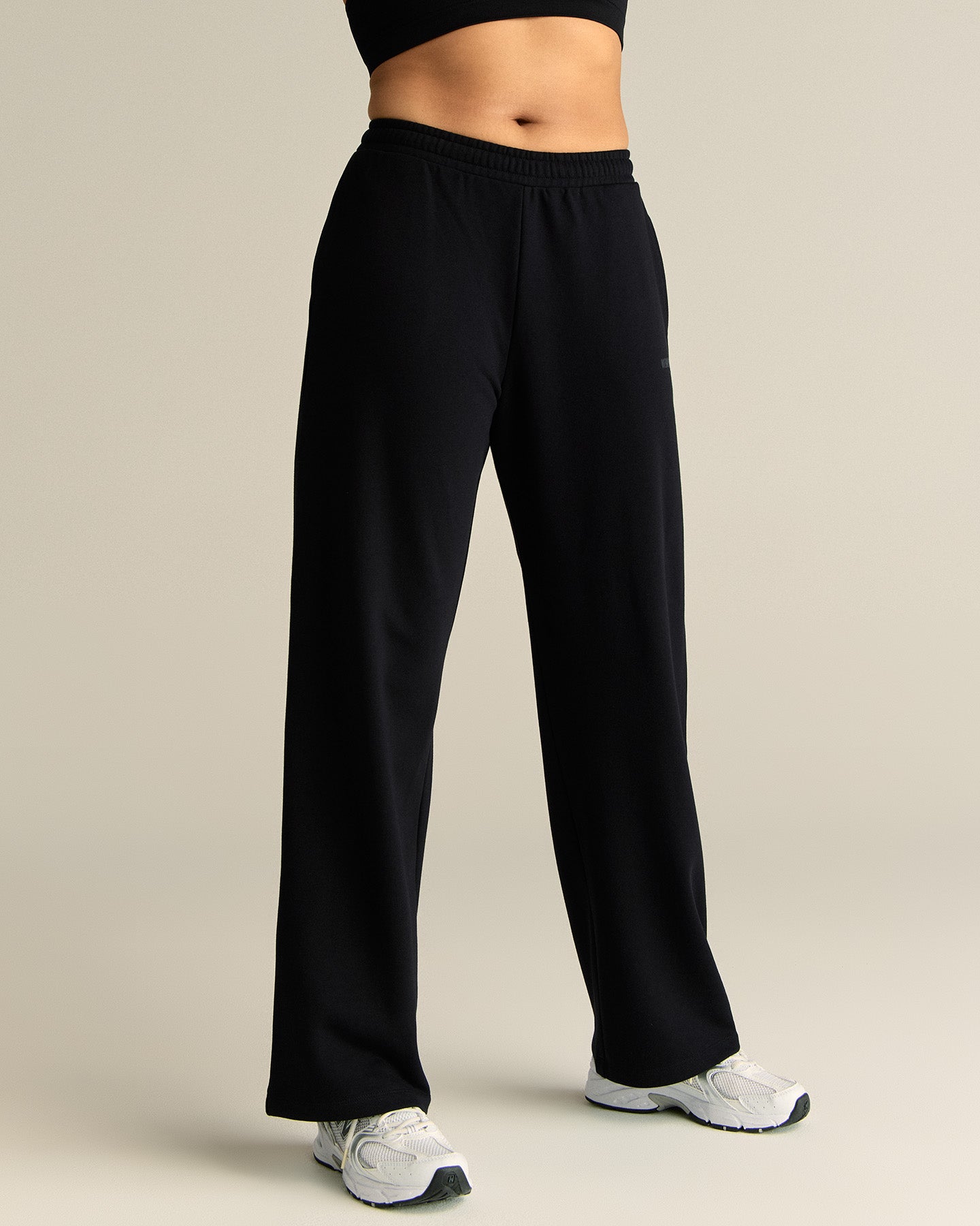 Comfort Lightweight Straight Leg Joggers | Black