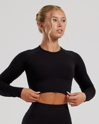 Essential Long Sleeve Crop Top | Black