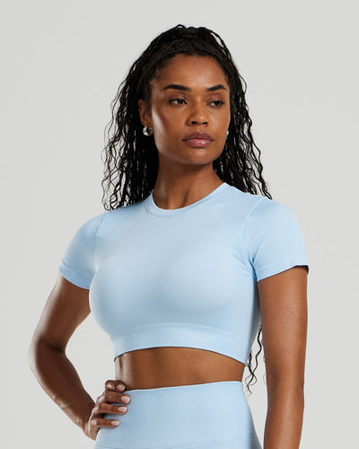 Motion Seamless Short Sleeve Crop Top | Powder Blue