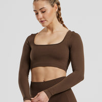 Define 2.0 Seamless Long Sleeve Built-In Bra Top | Cocoa