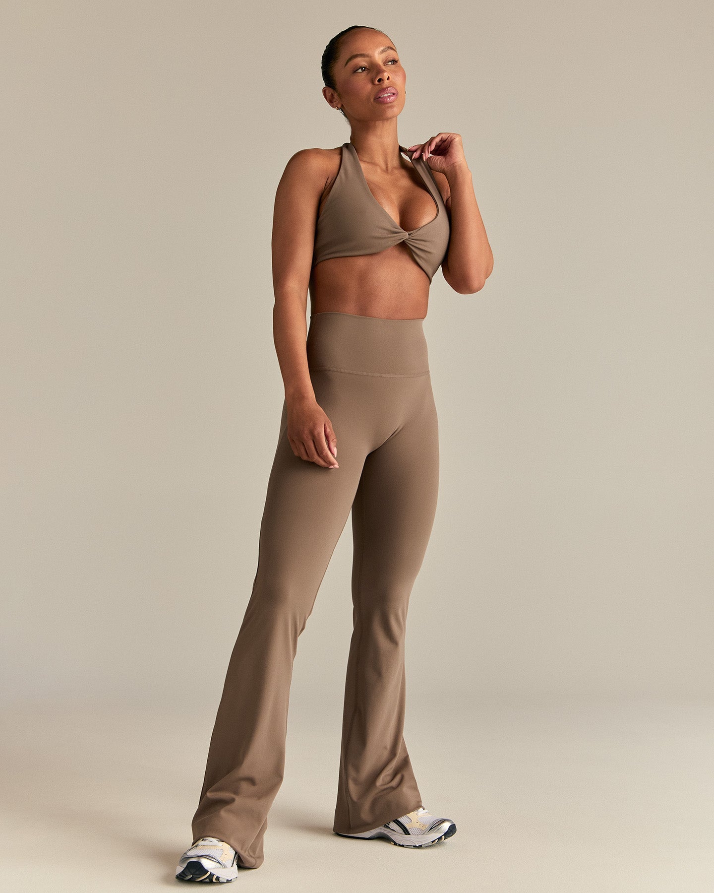 Essential Twist Front Halter Bra | Caribou