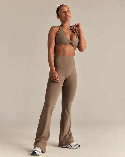 Essential Twist Front Halter Bra | Caribou