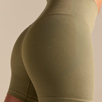 Motion Seamless Shorts | Willow