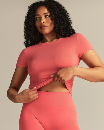 Smooth Contour Midi Short Sleeve T-Shirt | Sunlit Coral