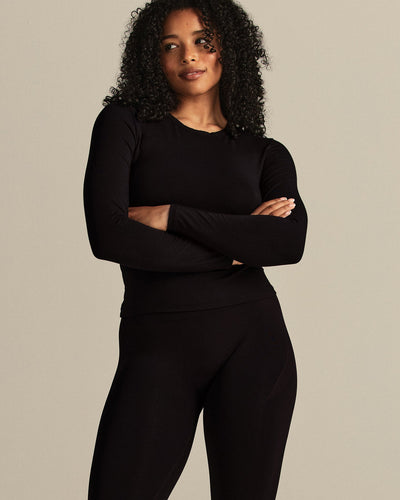Smooth Contour Midi Crew Neck Long Sleeve T-Shirt | Black