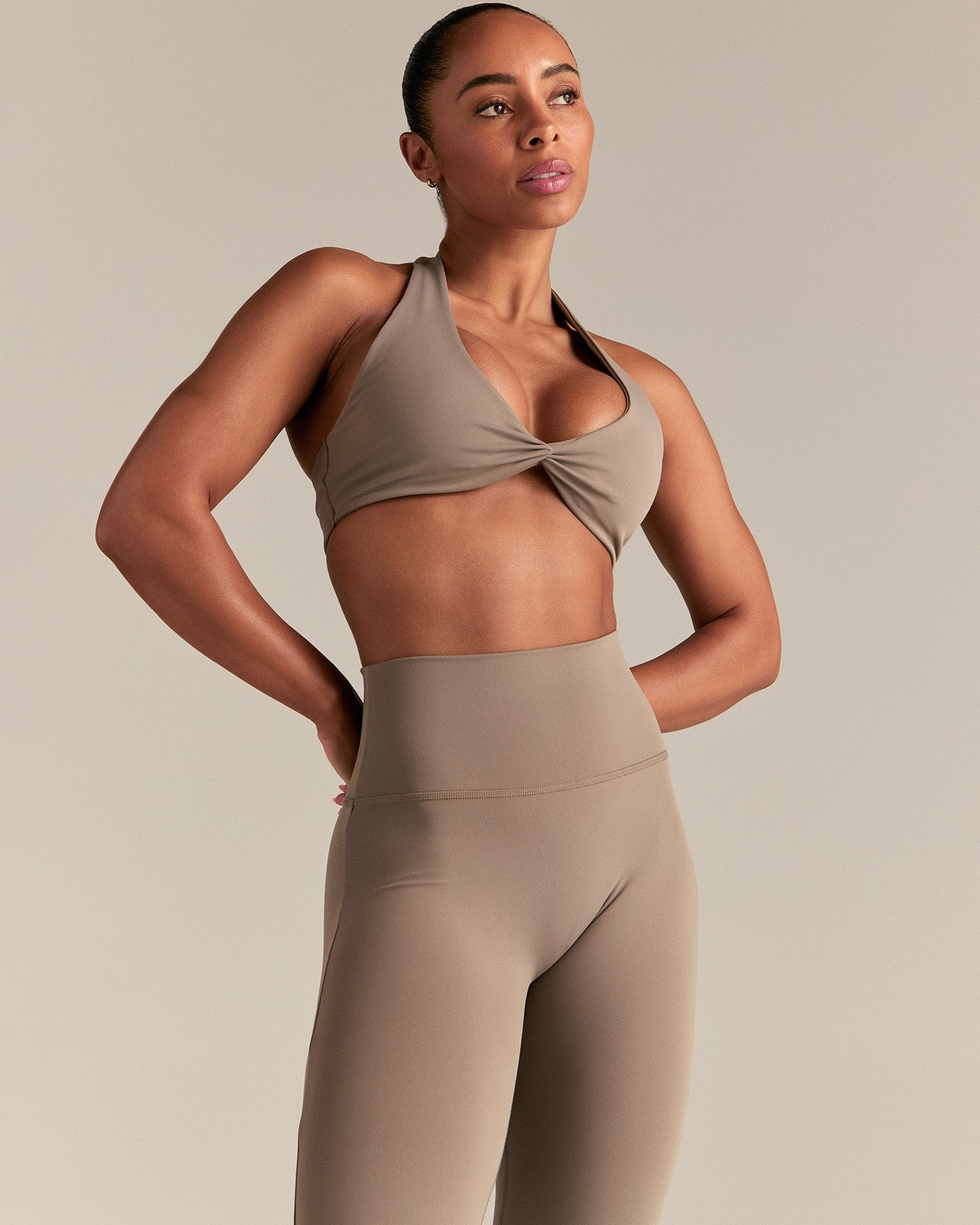 Essential Flared Leggings | Taupe Grey