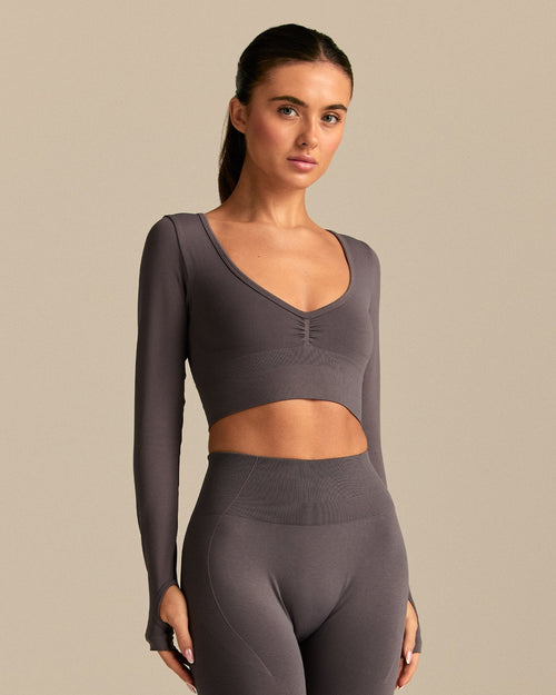 Define 2.0 Long Sleeve Scrunch Crop Top | Slate Grey