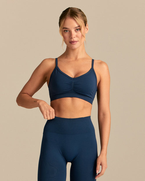 Define 2.0 Scrunch Bra | True Navy