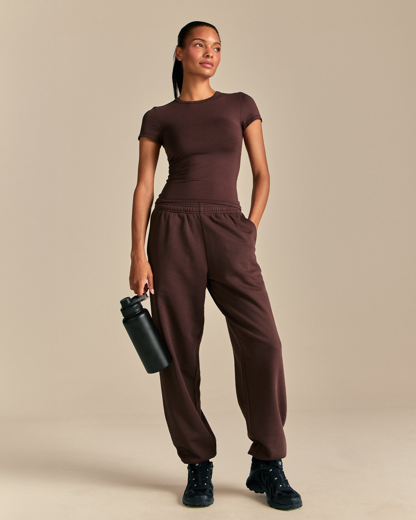 Smooth Contour Midi Short Sleeve T-Shirt | Cocoa Powder (2/6)
