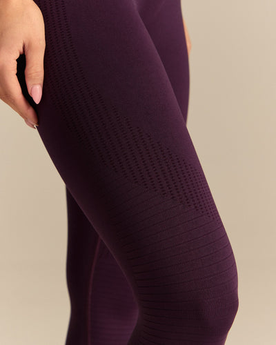 Power Enhanced High Waist Leggings | Blackberry (3/6)