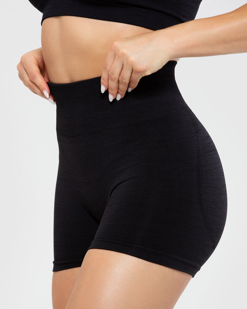 Zentoa scrunch bottom gym shorts, Women's Fashion, Activewear on